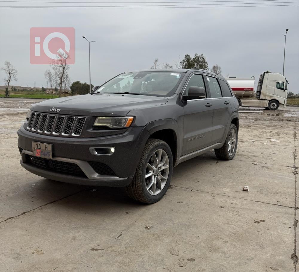 جیپ گراند شیرۆکی